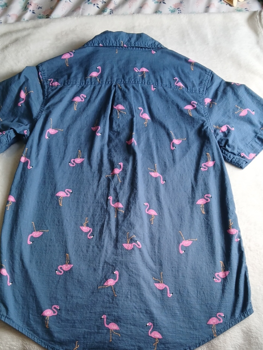 Kids Cat & Jack Navy Short-Sleeve Button-Down with Pink Flamingo Print - Picture 3 of 6